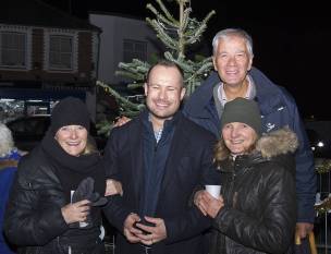 Windlesham Christmas Tree Lights 2015 - Mike Hillman 14